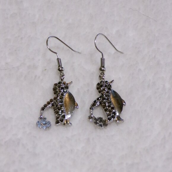 NEW Silver Penguin Dangle Earrings Black & Crystal Rhinestones - Picture 8 of 9